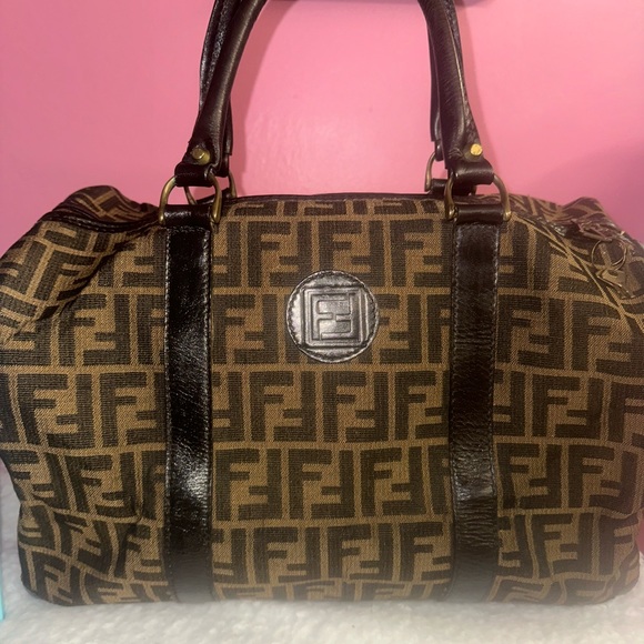 Fendi - Picture 15 of 16